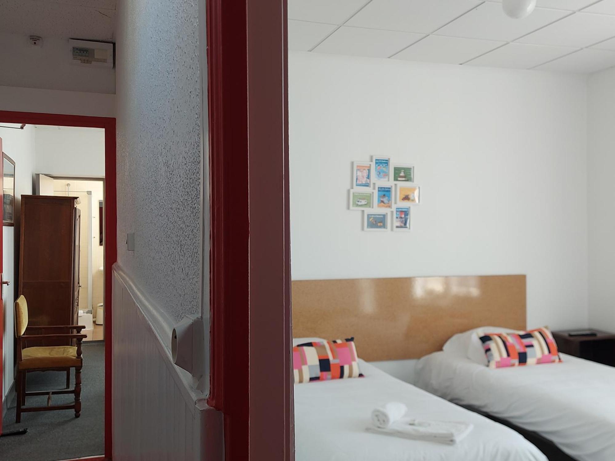 Hotel De Normandie Saint-Aubin-Sur-Mer  Quarto foto